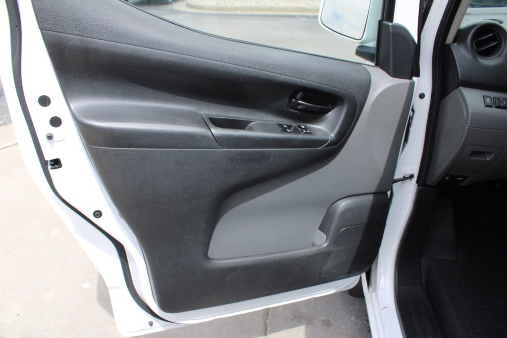Used 2021 Nissan NV200 SV FWD image 17