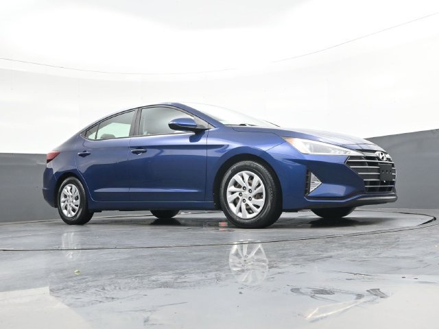 Used 2020 Hyundai Elantra SE FWD image 31