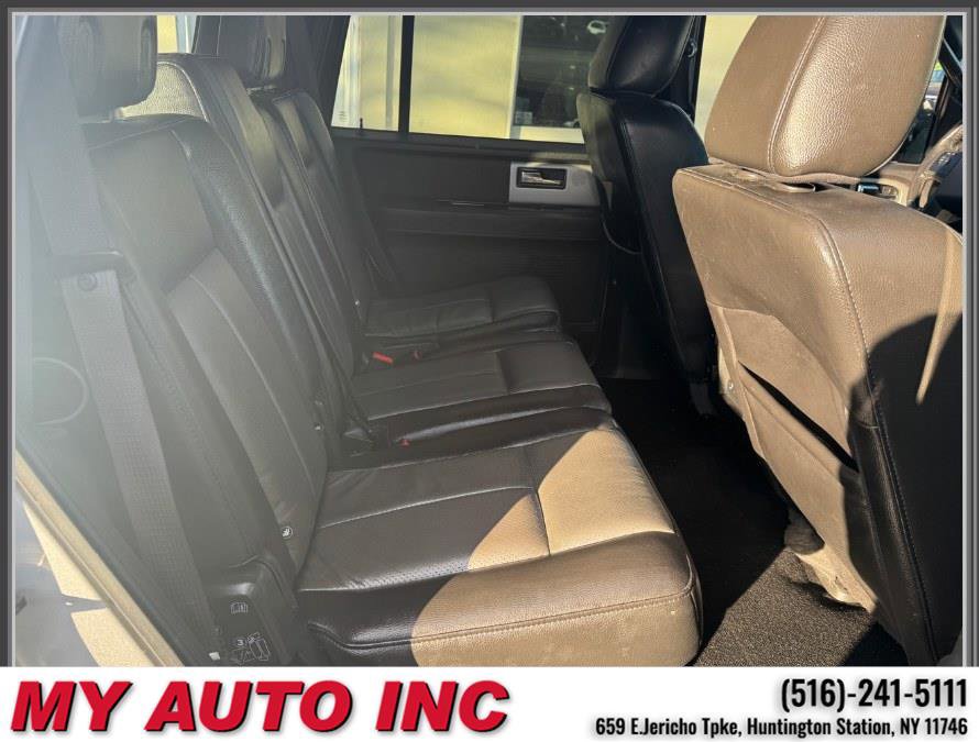 Used 2011 Ford Expedition XLT w/ 203A Rapid Spec Order Code image 29