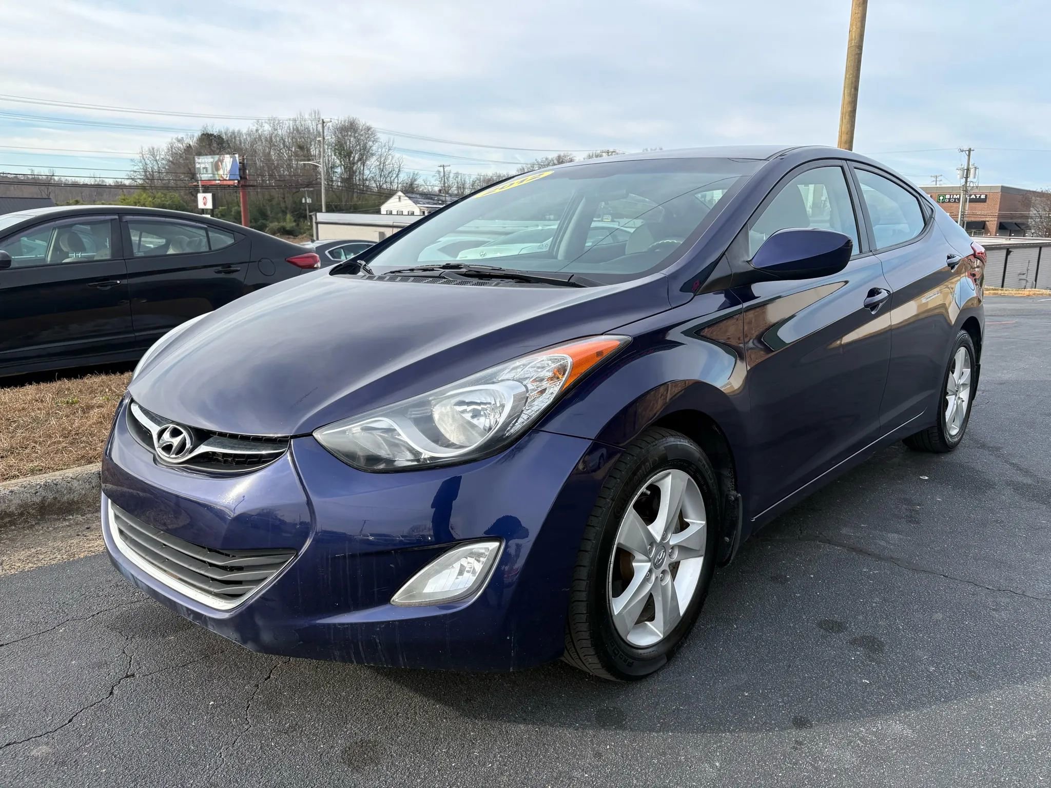 Used 2012 Hyundai Elantra GLS w/ Preferred Pkg 3 image 3