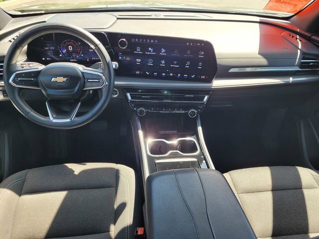 Used 2024 Chevrolet Traverse LT image 10