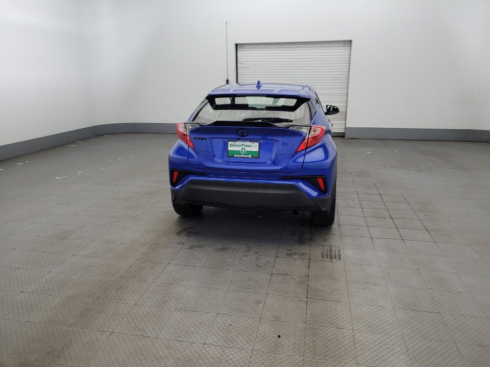 Used 2019 Toyota C-HR LE FWD image 7