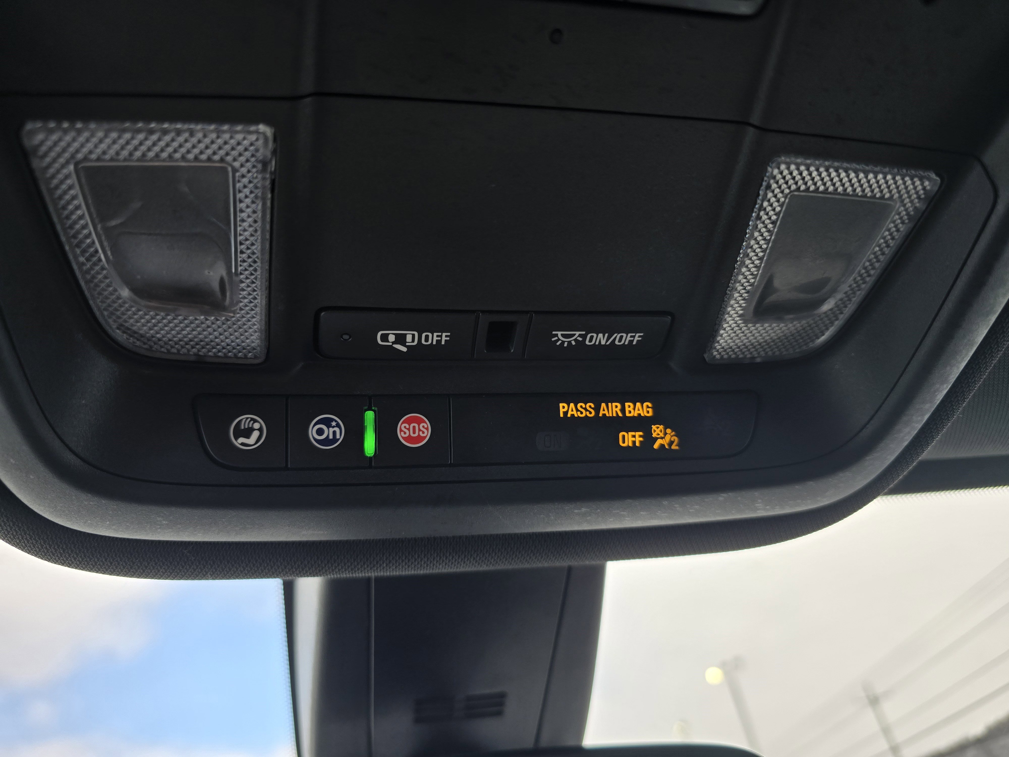 Used 2023 Chevrolet Traverse LT image 21