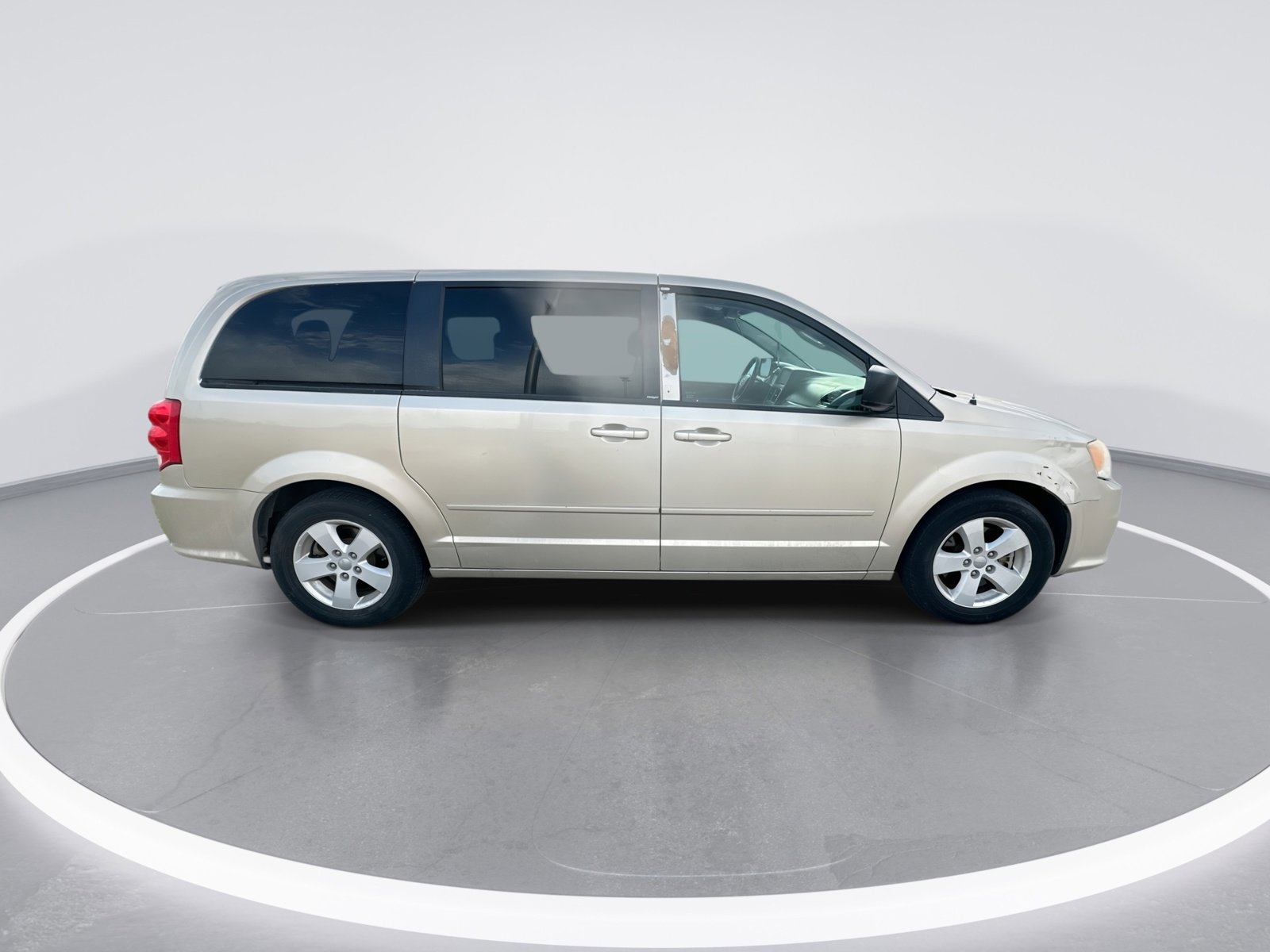 Used 2013 Dodge Grand Caravan SE image 9