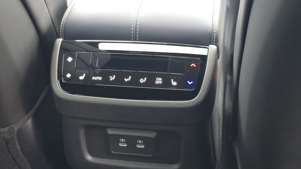 New 2026 INFINITI QX60 Sport w/ Dark Cargo Package image 25