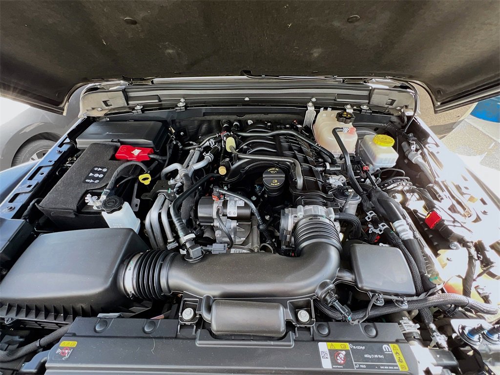 Used 2022 Jeep Wrangler Unlimited Sport image 28