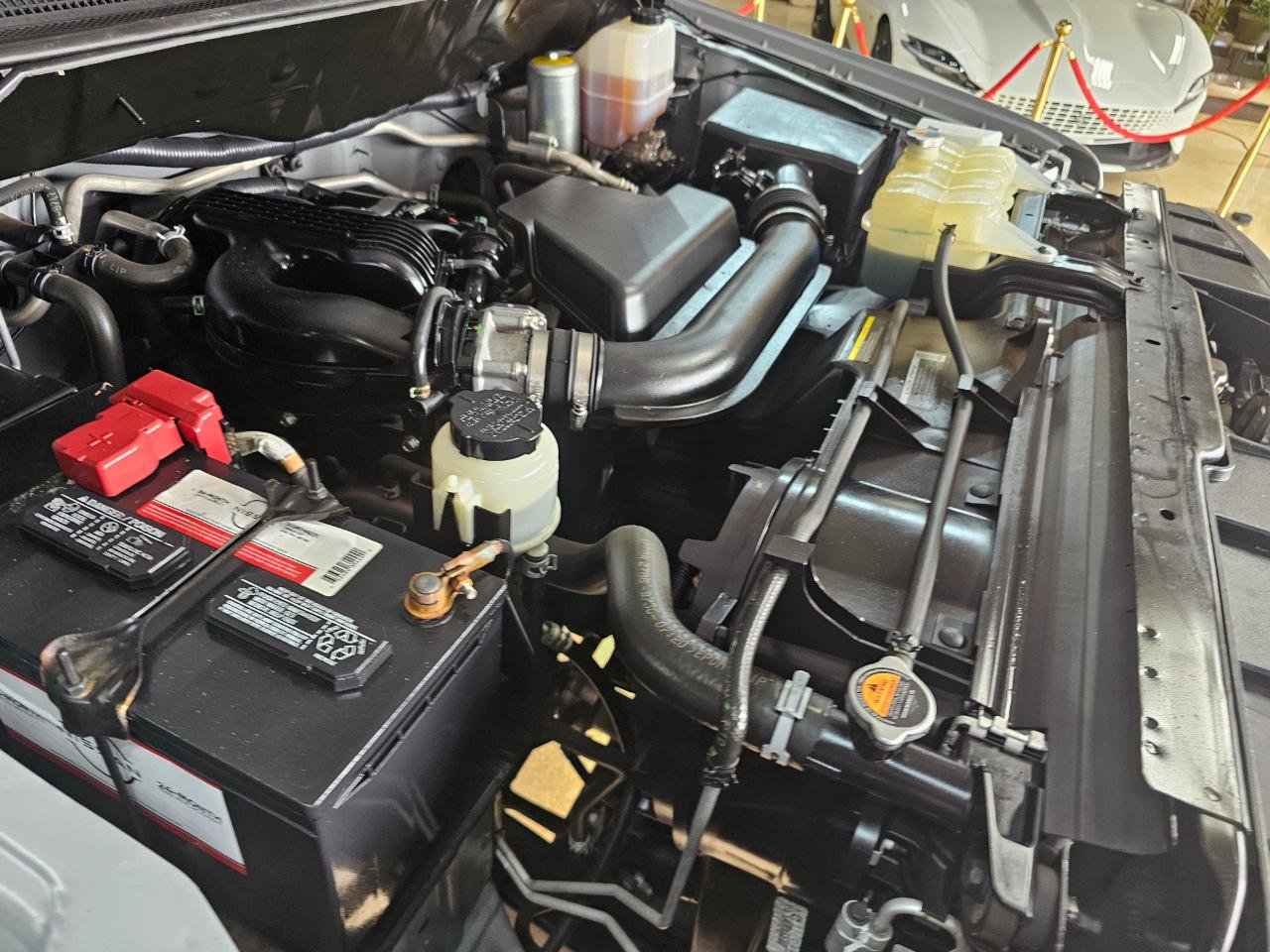 Used 2017 Nissan NV 1500 SV image 31