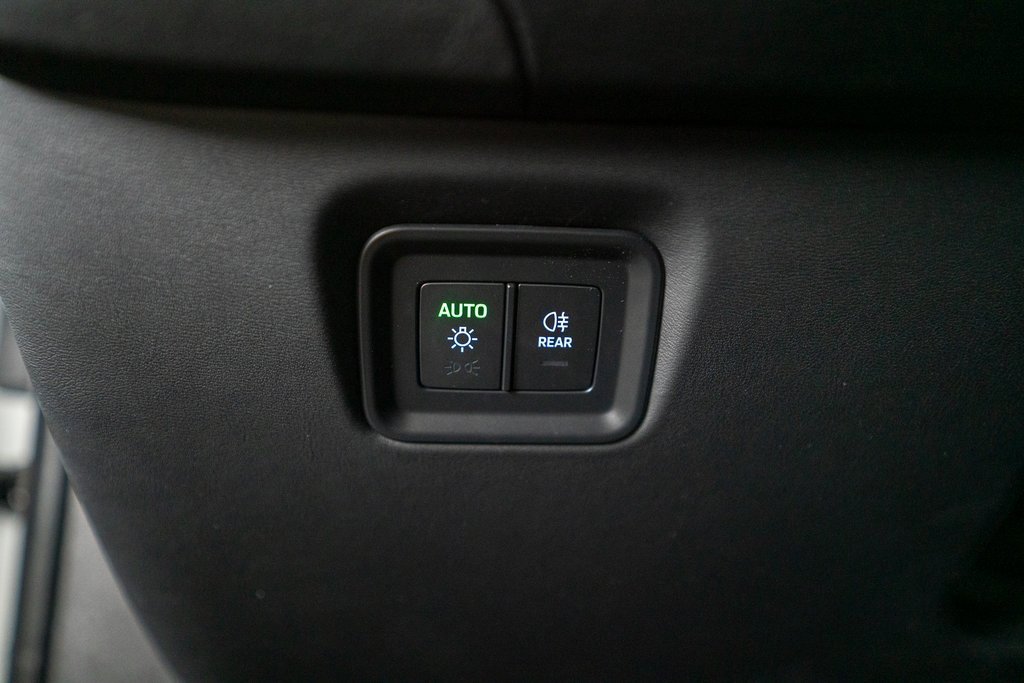 New 2026 Porsche Cayenne GTS image 30