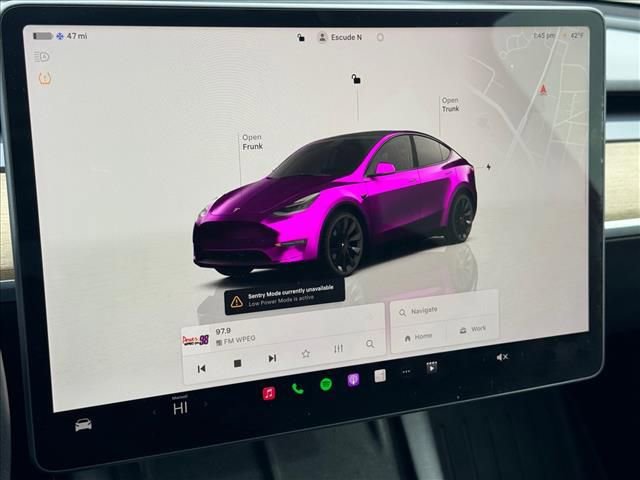 Used 2022 Tesla Model Y Long Range image 19