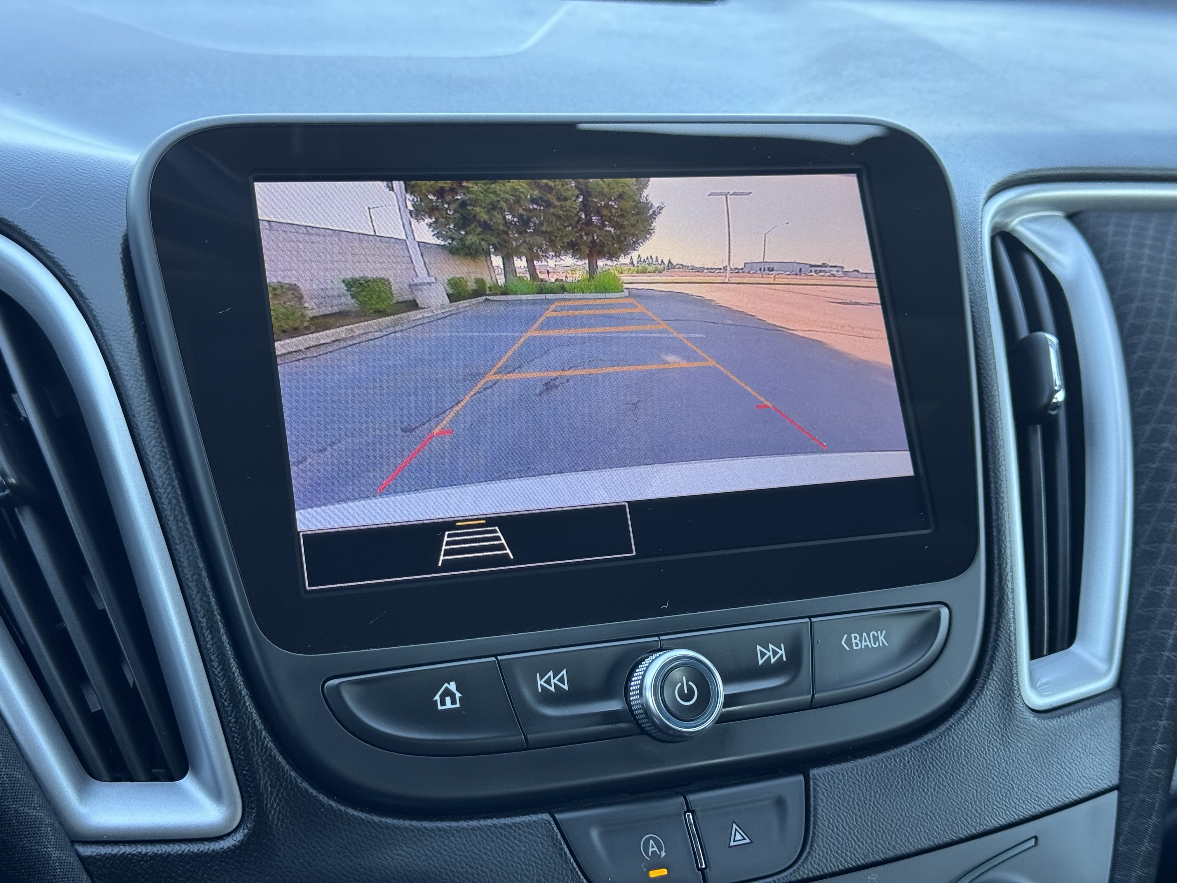 Certified 2024 Chevrolet Malibu LT FWD image 27