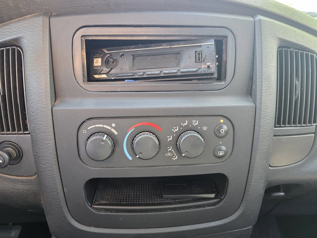 Used 2005 Dodge Ram 1500 Truck SLT w/ Quad Cab Big Horn Value Group AWD/4WD image 22