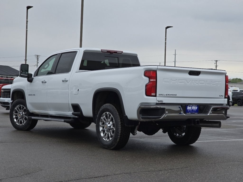 New 2026 Chevrolet Silverado 2500 LTZ w/ LTZ Convenience Package AWD/4WD image 12