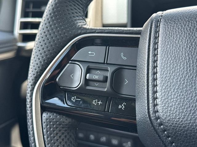 Used 2024 Toyota Tundra Limited image 23