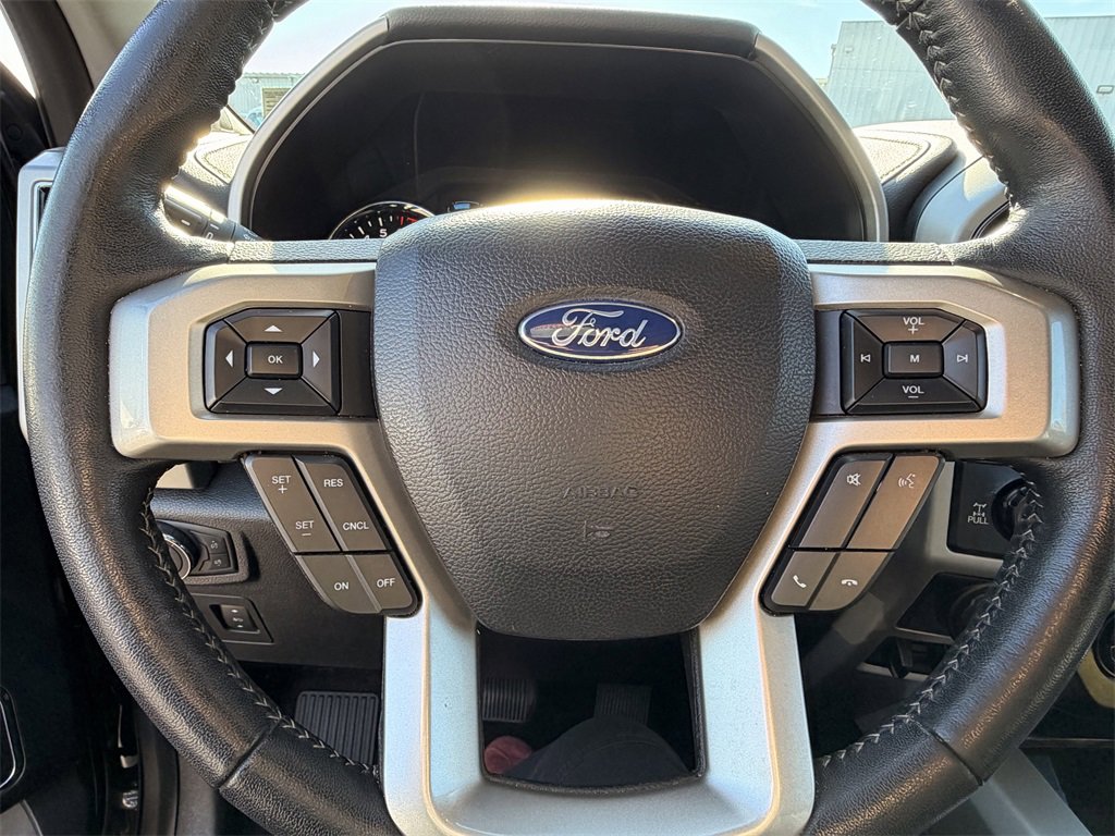 Used 2020 Ford F150 Lariat image 22