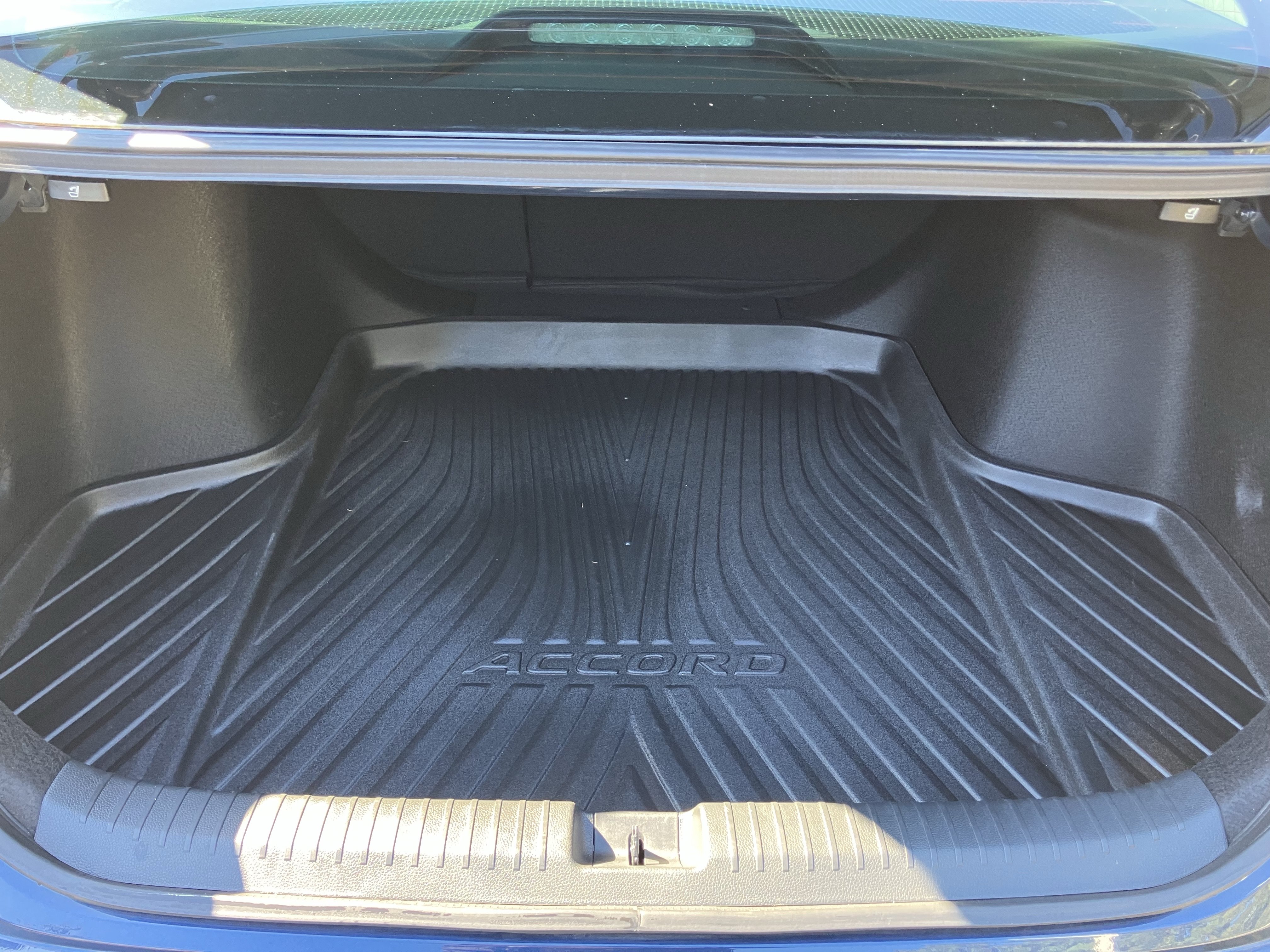 Certified 2024 Honda Accord EX image 34