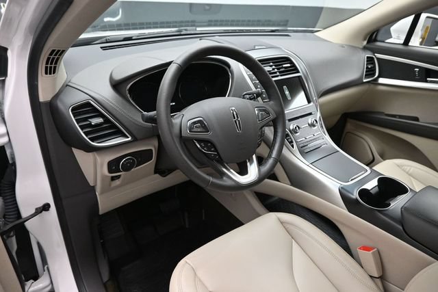 Used 2018 Lincoln MKX Premiere AWD/4WD image 9