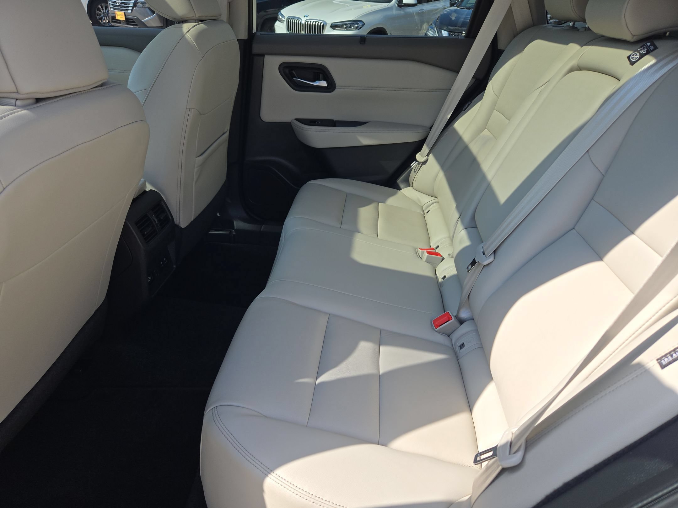 Used 2023 Nissan Rogue SL w/ SL Premium Package FWD image 14