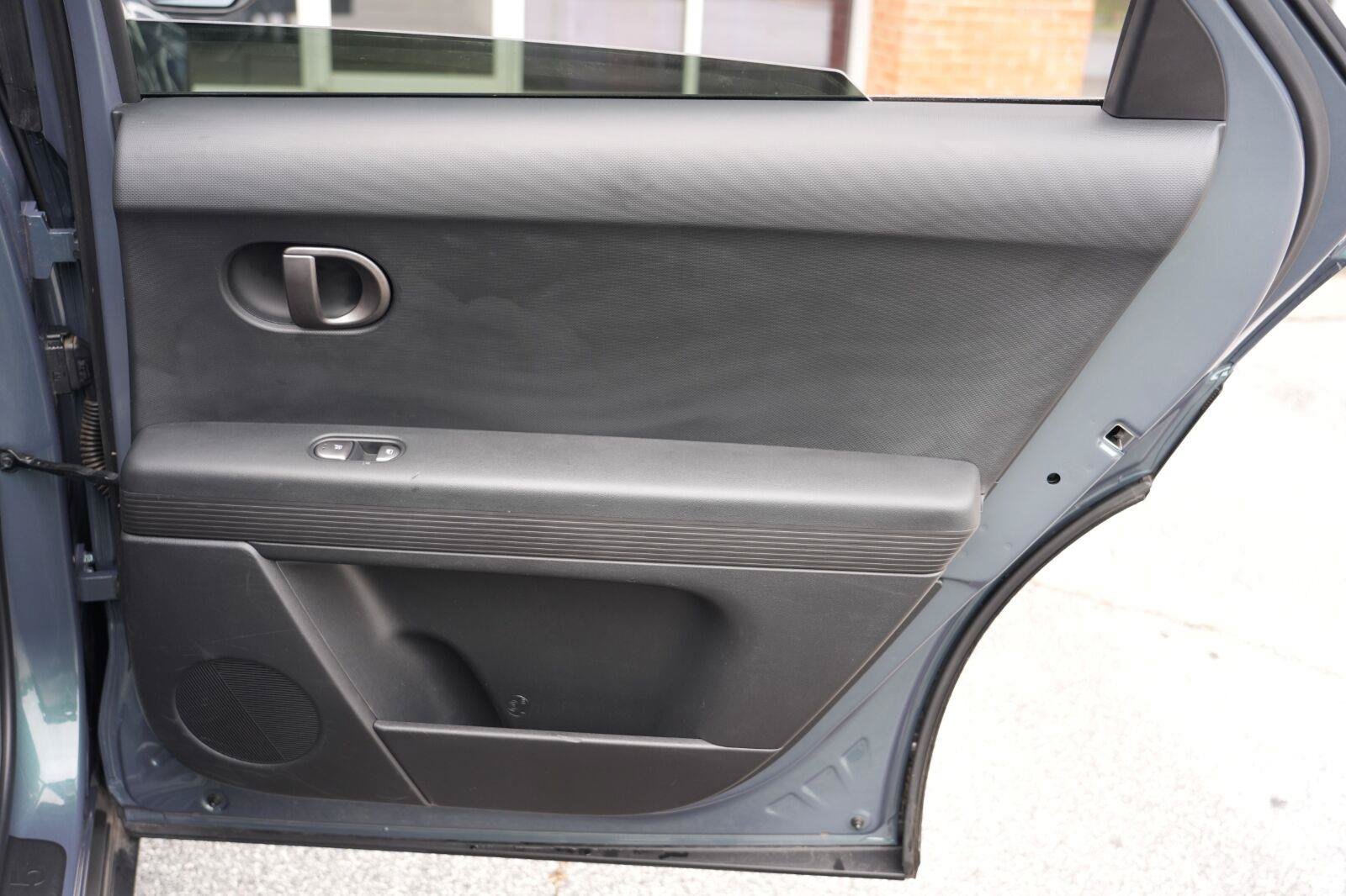 Used 2025 Hyundai Ioniq 5 SEL RWD image 46