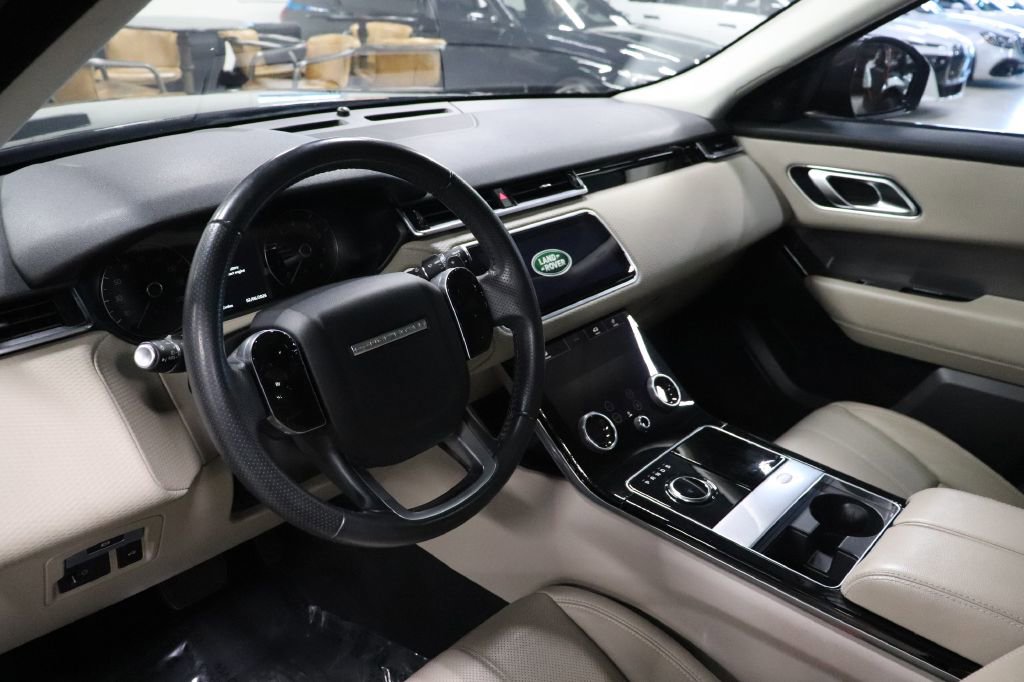 Used 2020 Land Rover Range Rover Velar S image 13