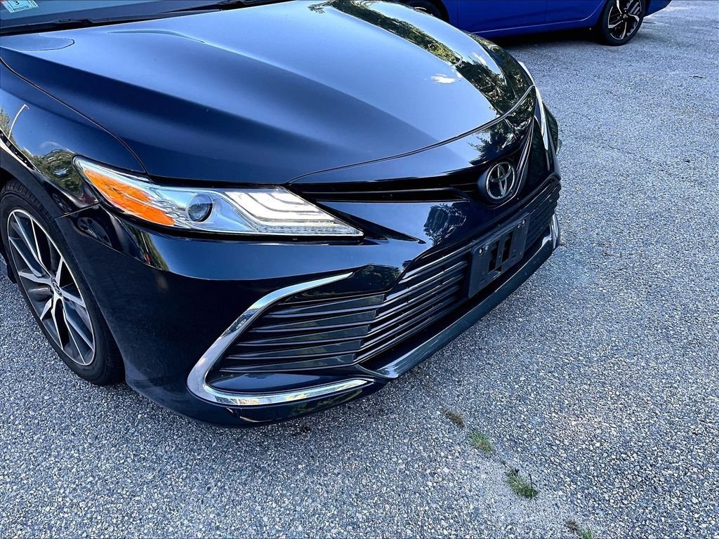 Used 2021 Toyota Camry XLE w/ Carpet Mat Package (TMS) AWD/4WD image 8