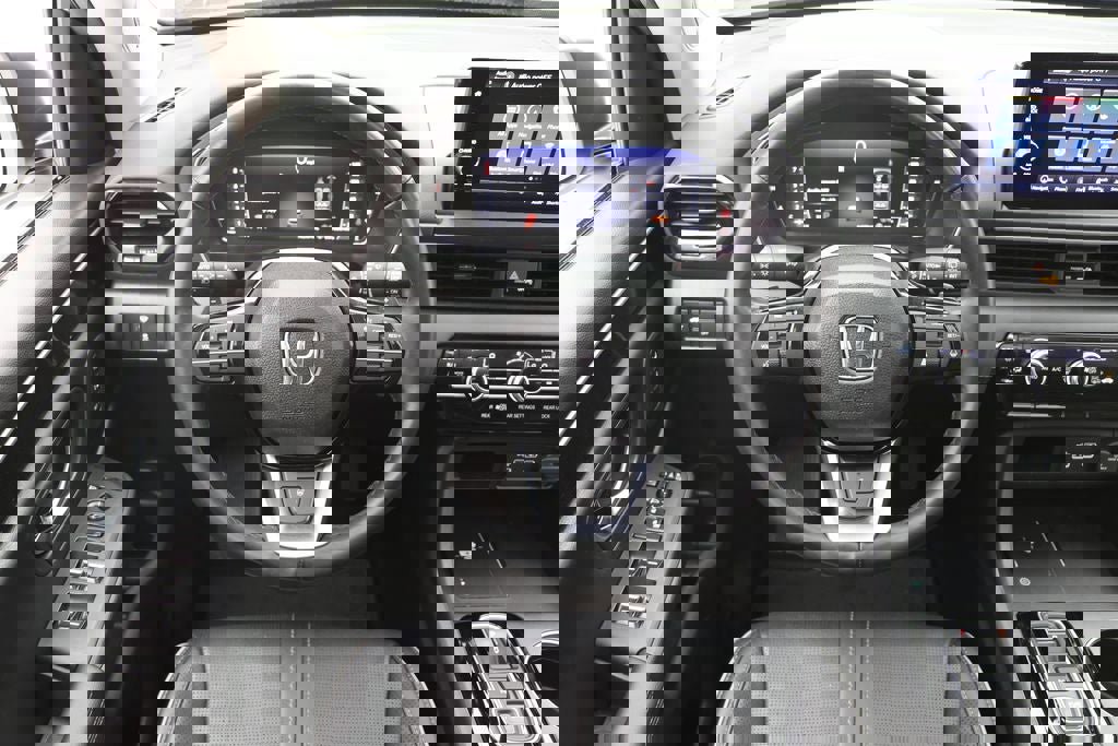 Used 2024 Honda Pilot Elite image 14