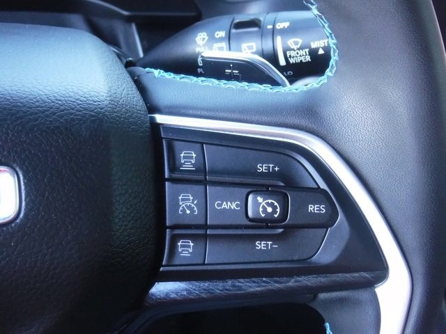 Used 2023 Jeep Grand Cherokee Trailhawk w/ Luxury Tech Group III image 61