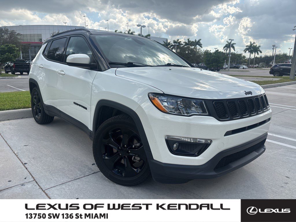 Used 2020 Jeep Compass Latitude image 1