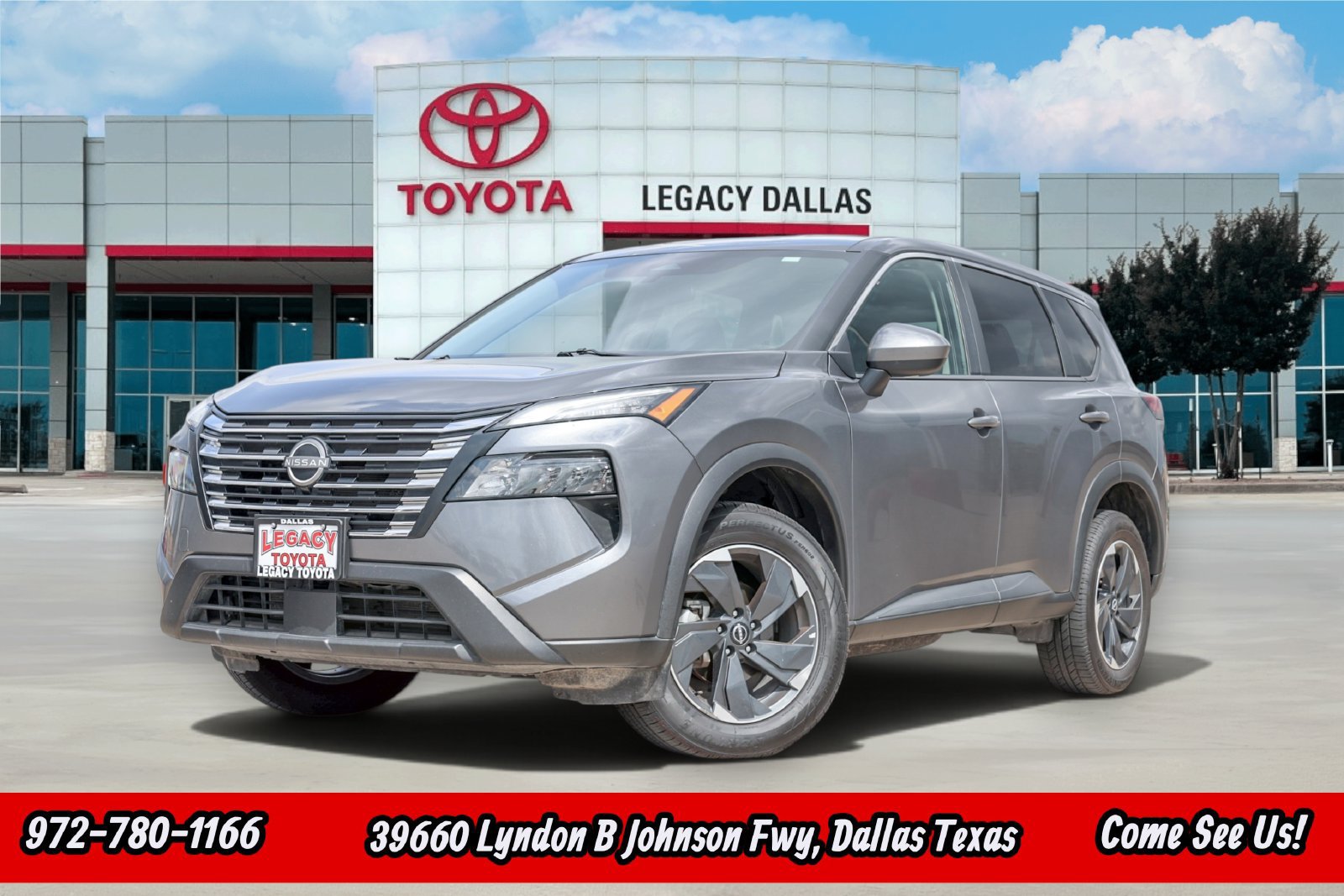 Used 2025 Nissan Rogue SV