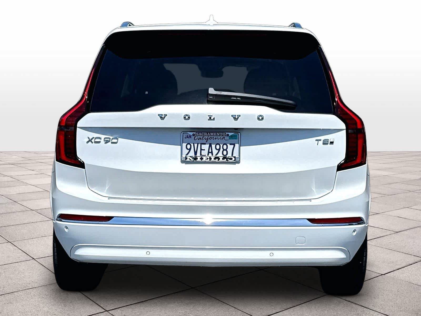 Used 2026 Volvo XC90 T8 Ultra w/ Protection Package Premier AWD/4WD image 7