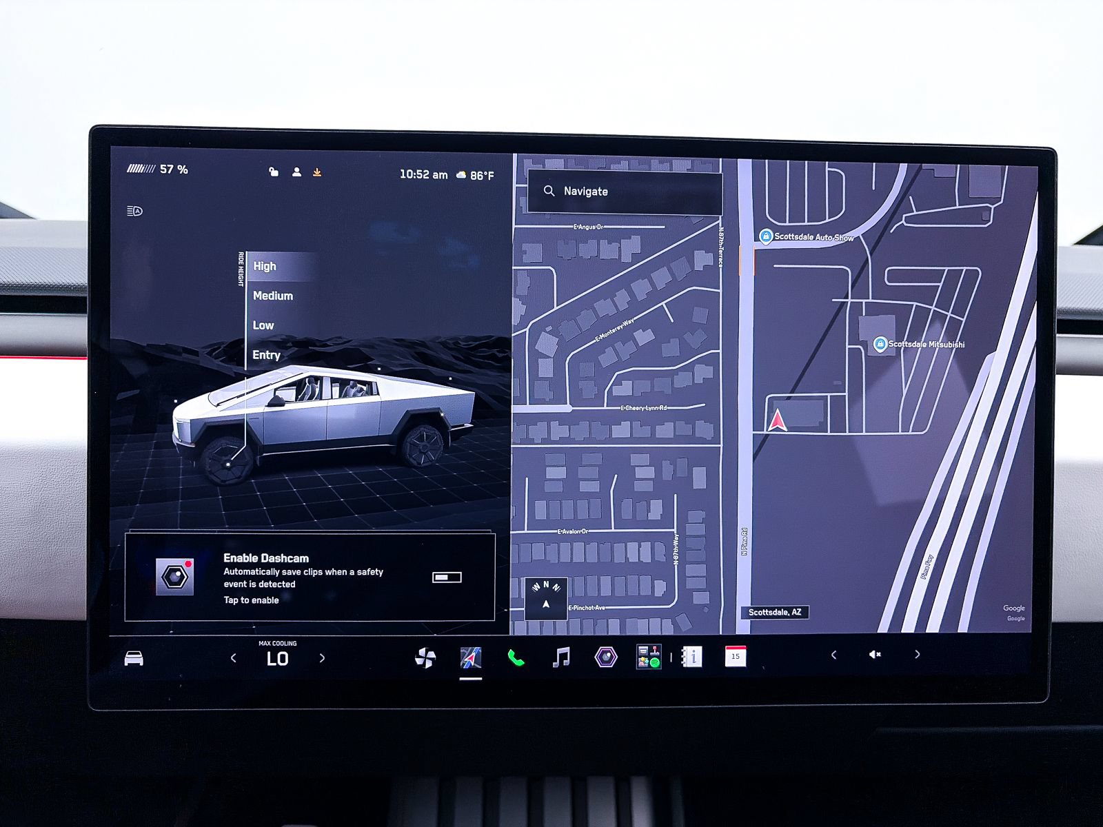 Used 2024 Tesla Cybertruck AWD Crew Cab image 7