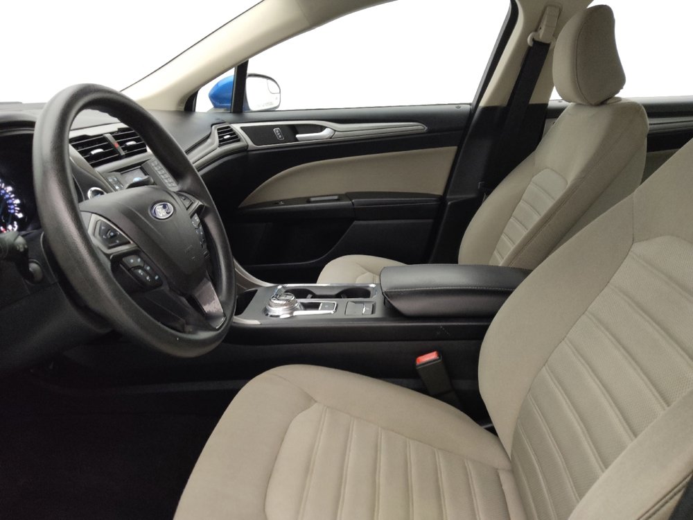 Used 2020 Ford Fusion S image 17