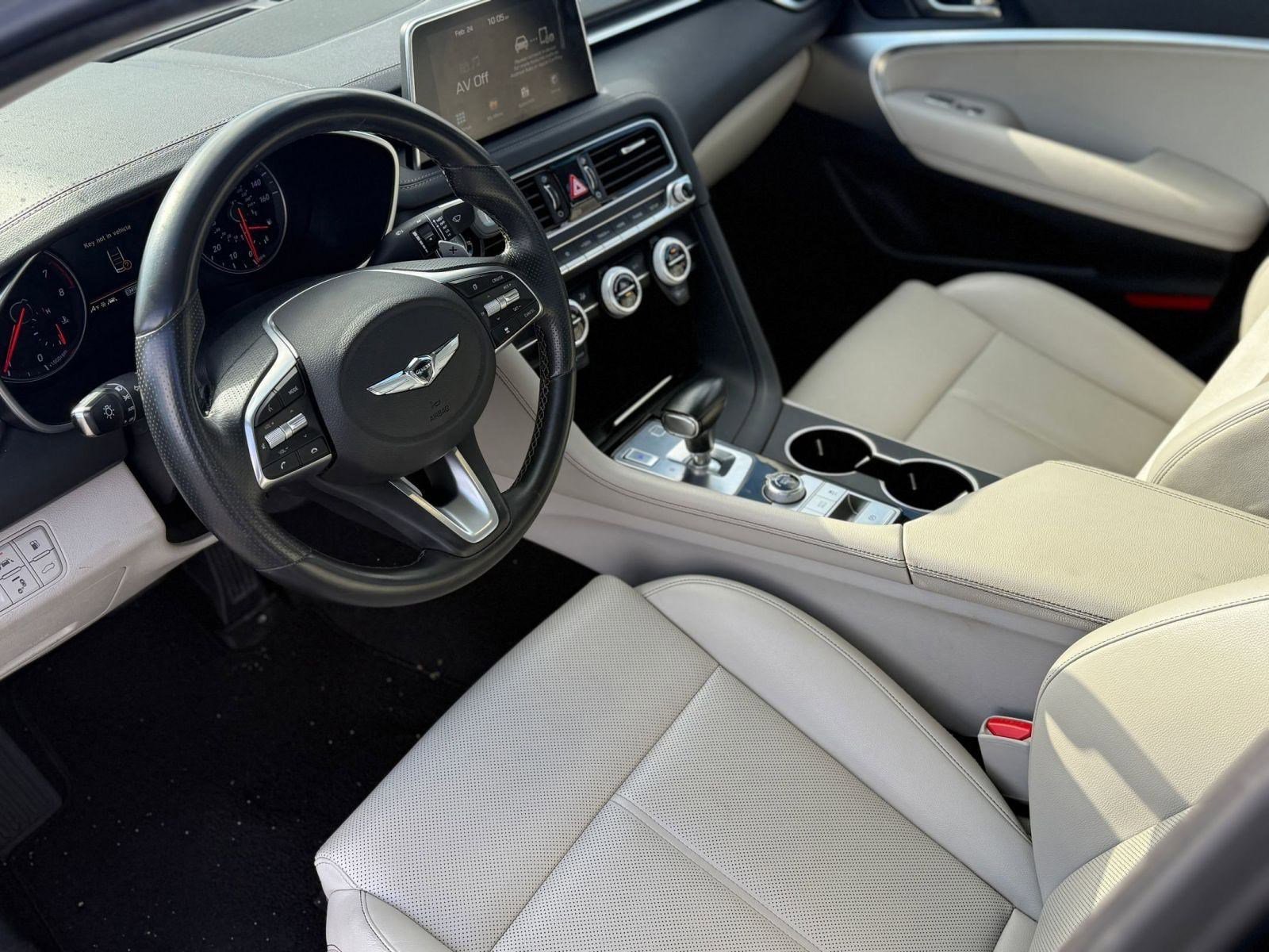 Used 2019 Genesis G70 2.0T Advanced image 4