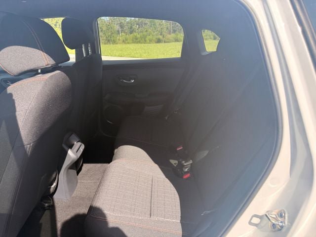 Used 2027 Honda HR-V Sport image 10