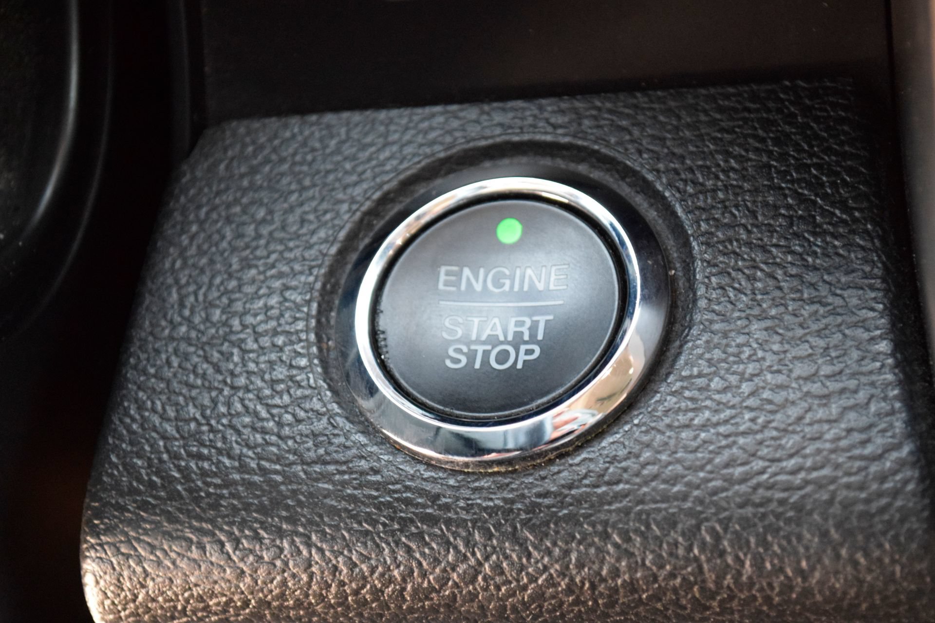 Used 2020 Ford F250 Lariat w/ Lariat Ultimate Package AWD/4WD image 12