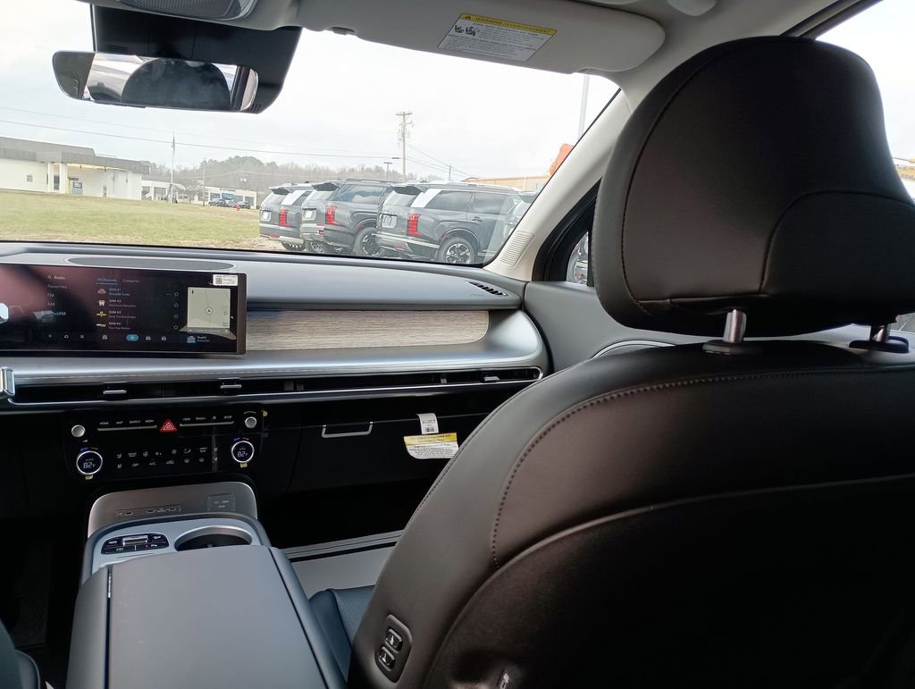 New 2026 Hyundai Ioniq 9 SEL AWD/4WD image 11