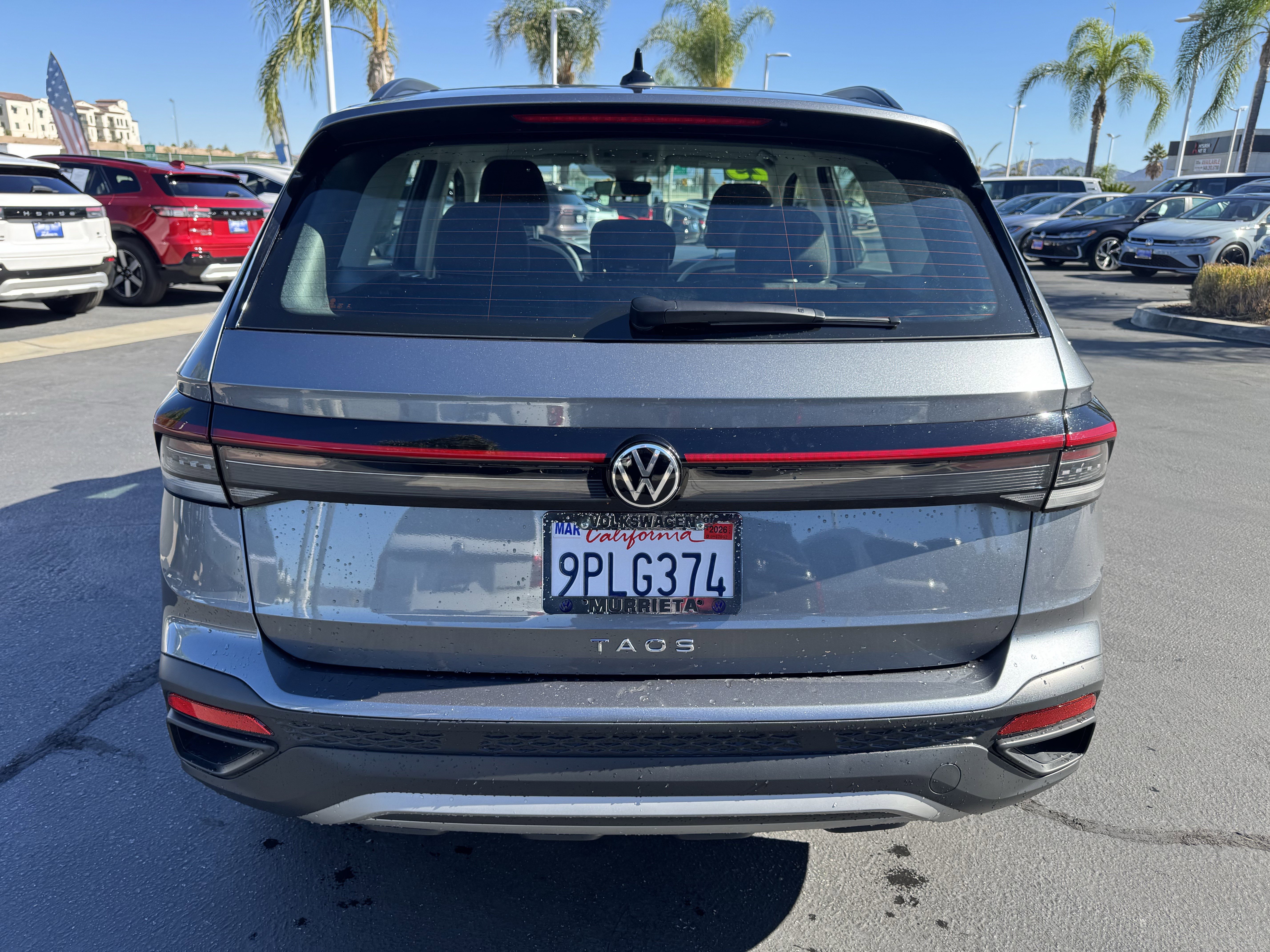 Used 2025 Volkswagen Taos S image 9