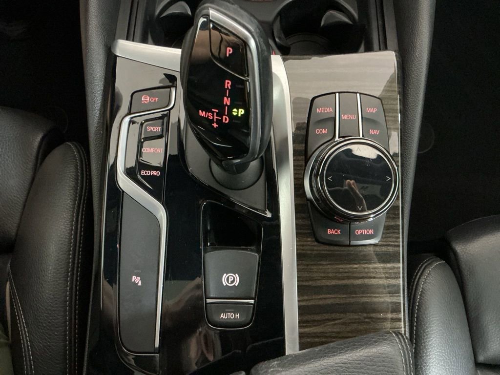 Used 2017 BMW 530i image 18