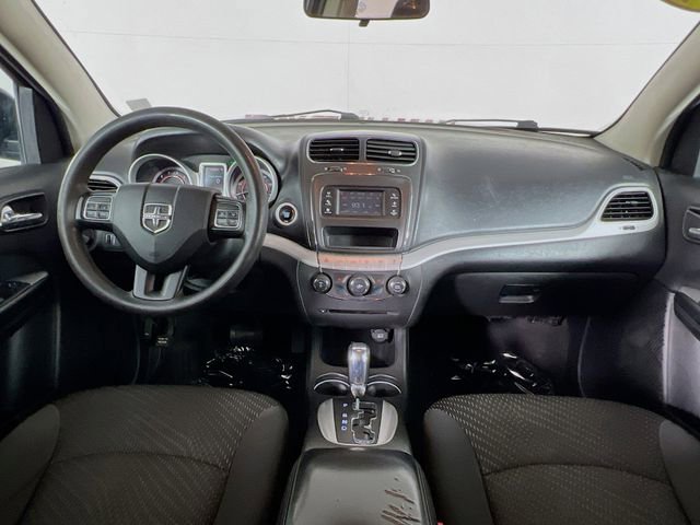 Used 2017 Dodge Journey SE w/ Flexible Seating Group FWD image 22