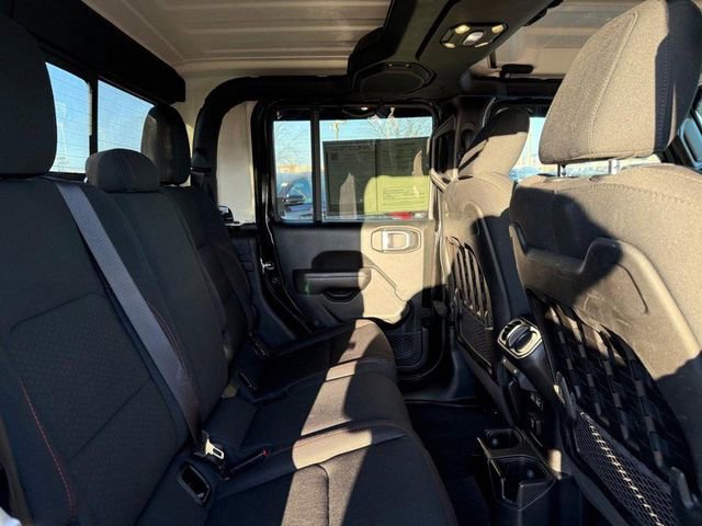 Used 2020 Jeep Gladiator Rubicon image 9