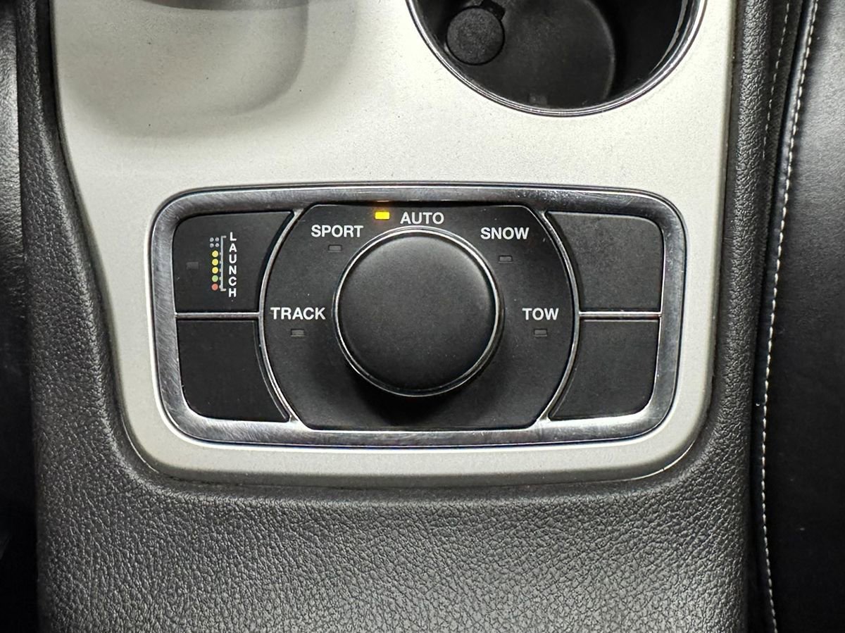 Used 2014 Jeep Grand Cherokee SRT AWD/4WD image 36