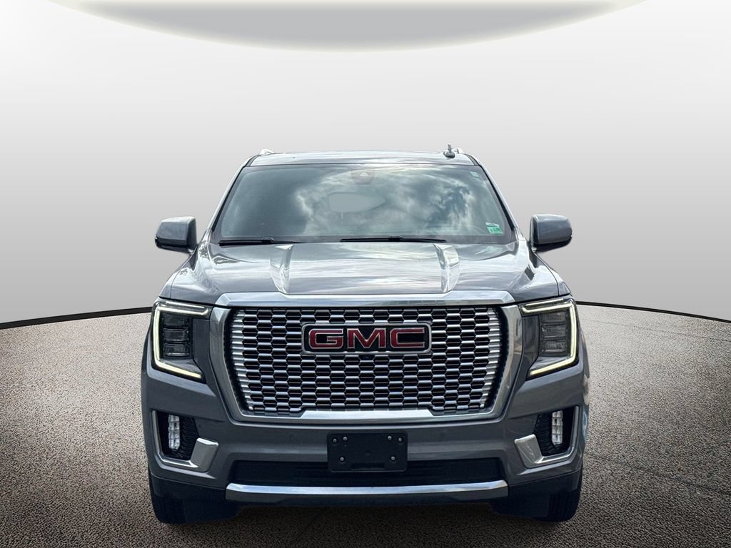 Used 2022 GMC Yukon Denali AWD/4WD image 3