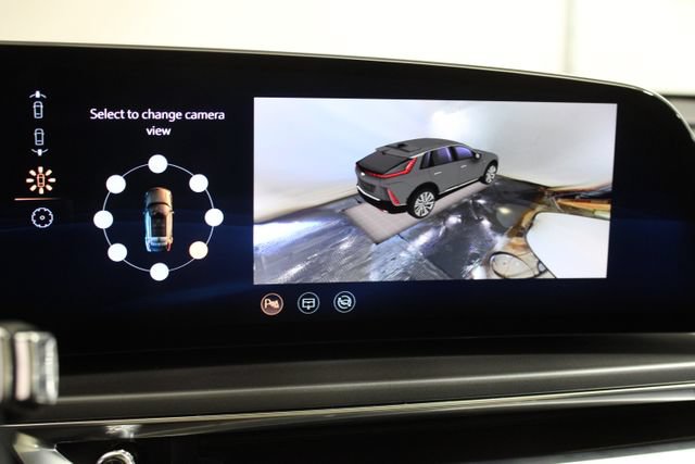 Certified 2024 Cadillac Lyriq Tech w/ Driver Assist Package AWD/4WD image 19