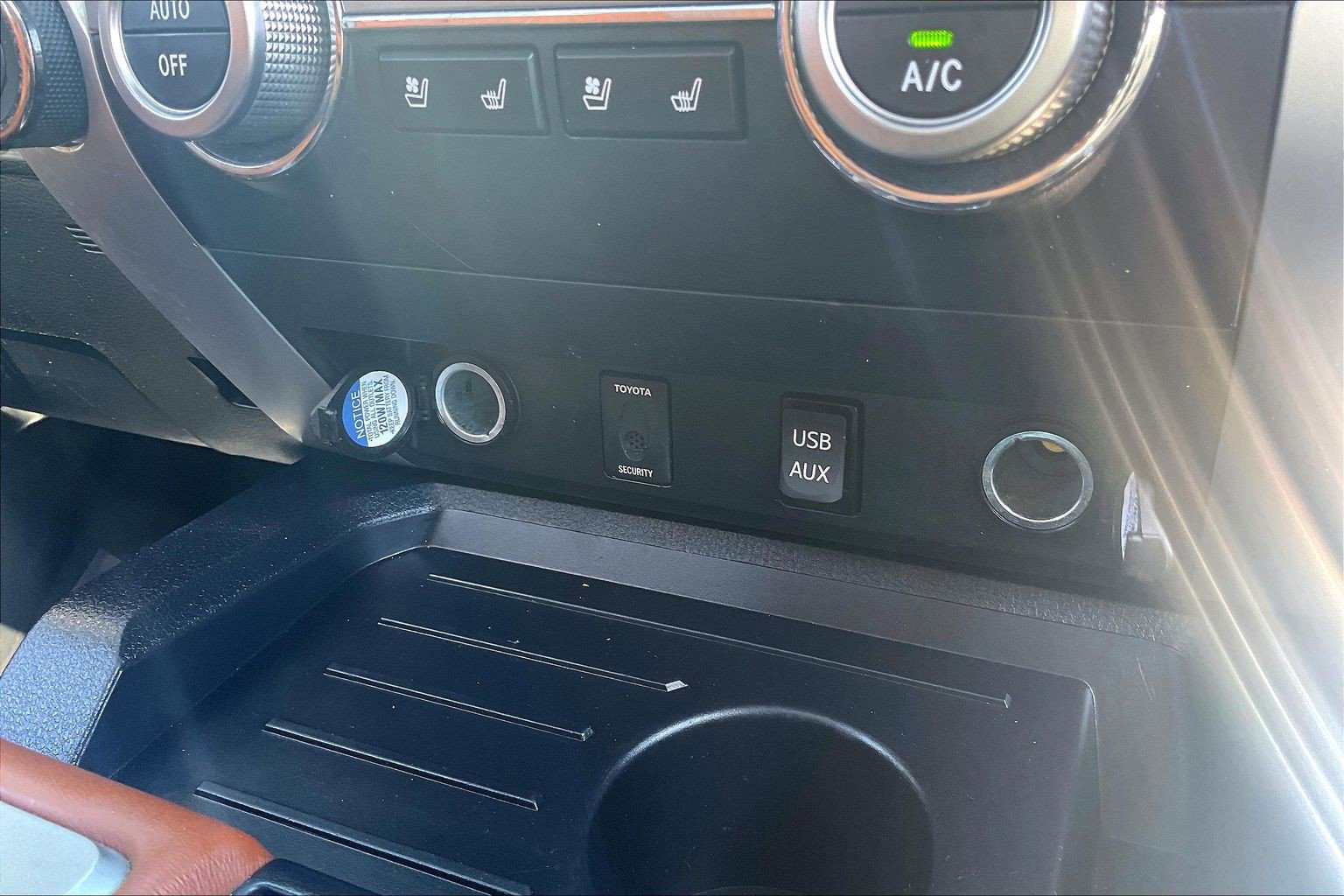 Used 2019 Toyota Tundra 1794 Edition AWD/4WD image 39