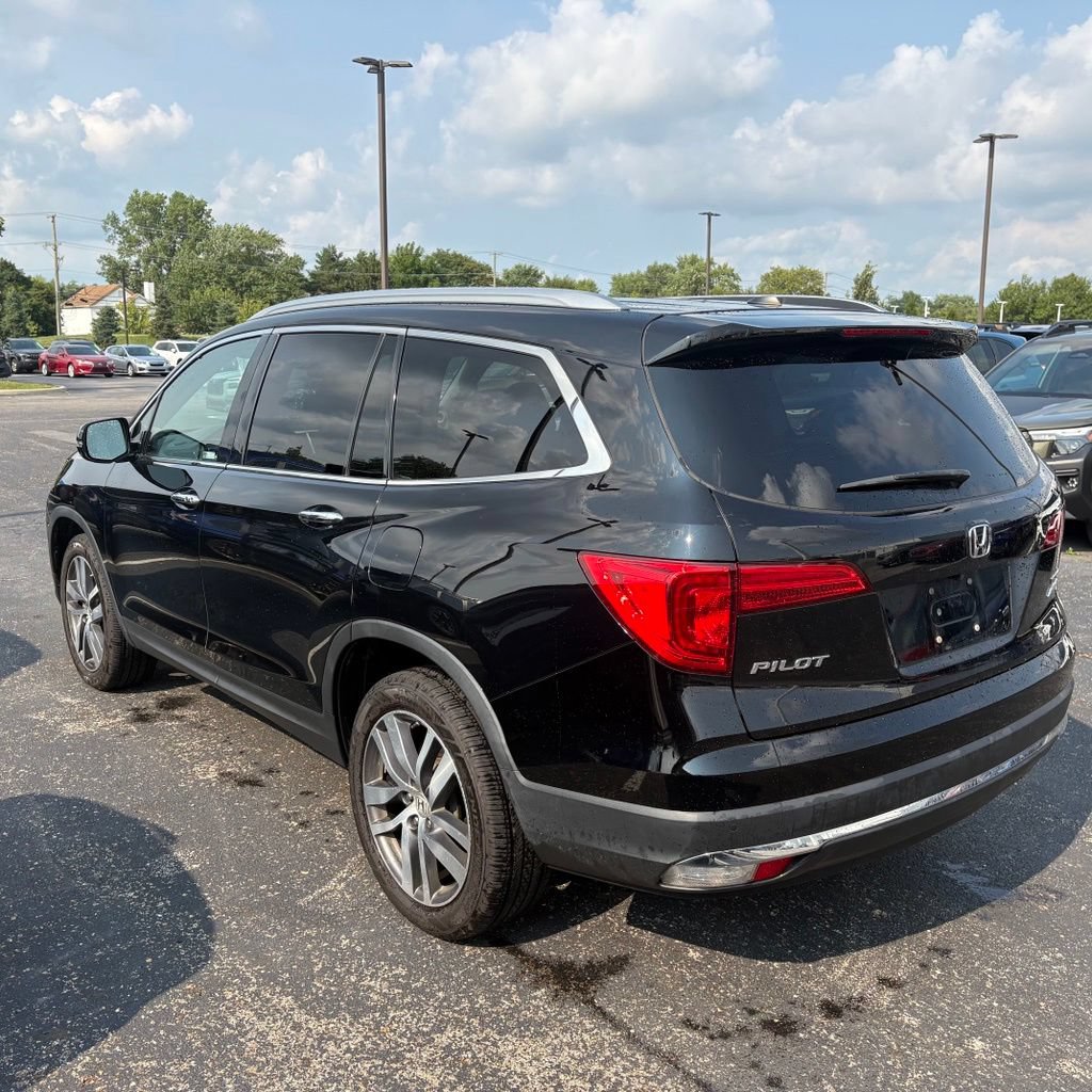 Used 2018 Honda Pilot Touring image 4