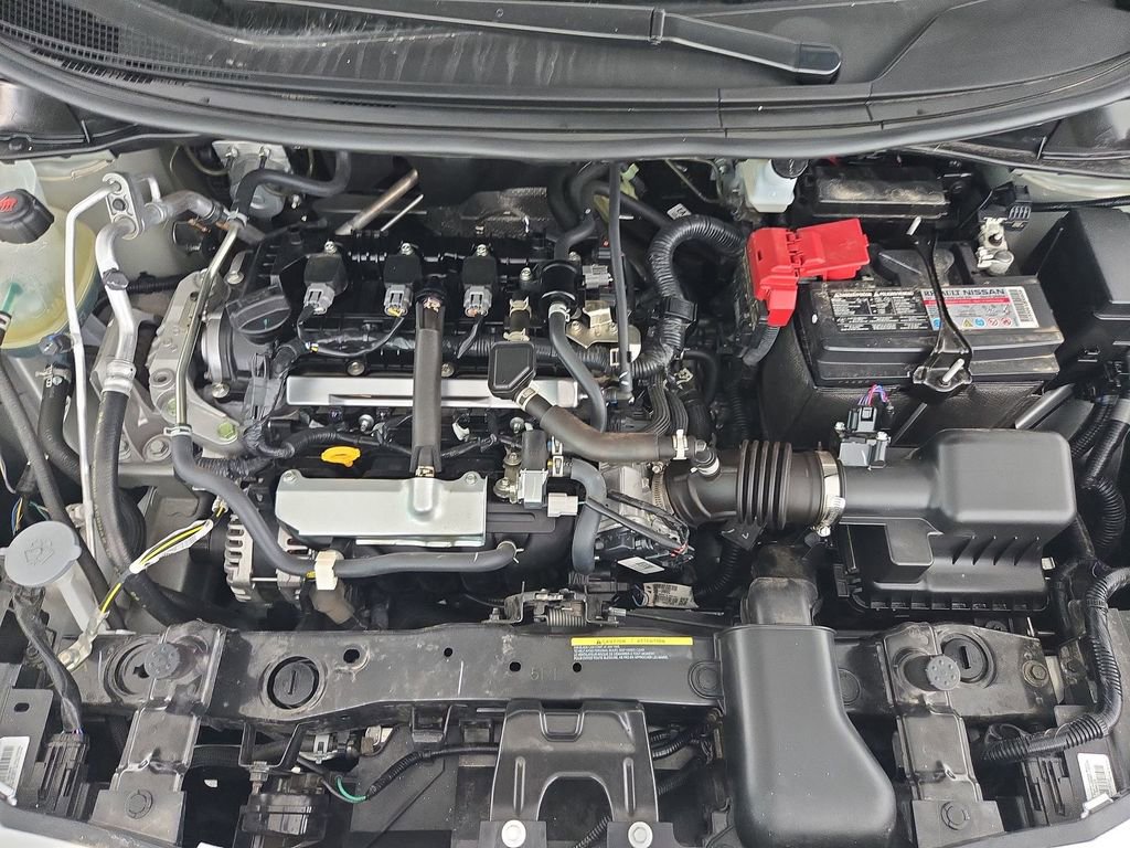 Used 2025 Nissan Versa SV image 33