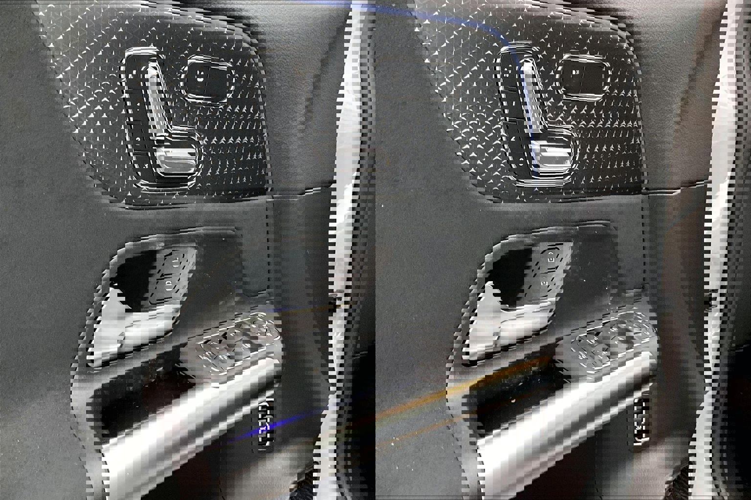 New 2026 Mercedes-Benz GLA 35 AMG 4MATIC image 14