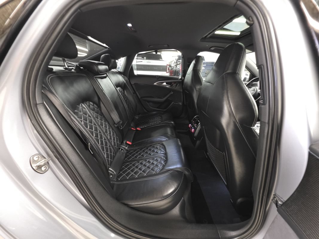Used 2017 Audi S6 Prestige w/ S6 Sport Package AWD/4WD image 25