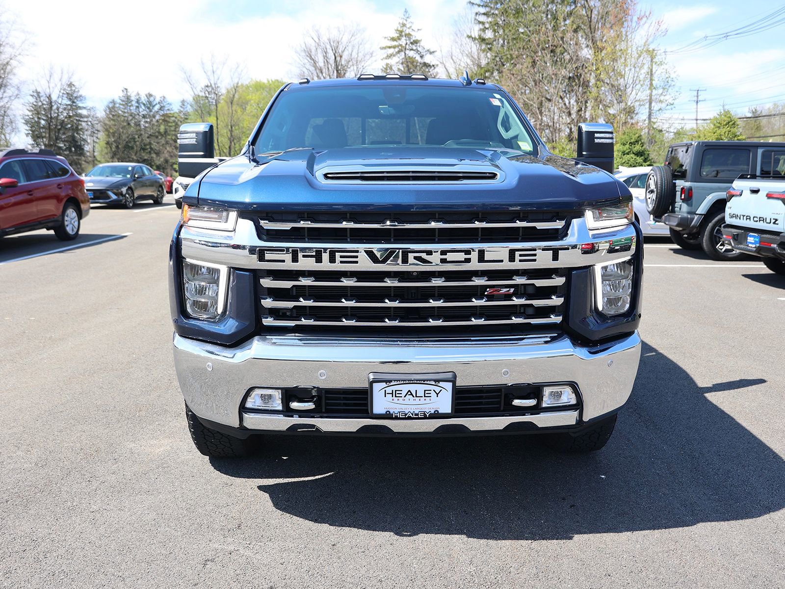 Used 2023 Chevrolet Silverado 2500 LTZ w/ LTZ Premium Package AWD/4WD image 2