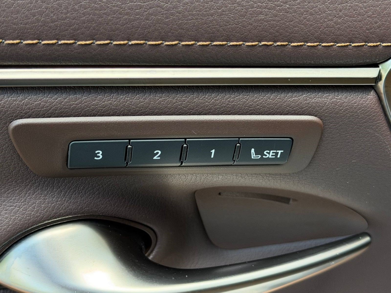 Certified 2021 Lexus ES 300h Ultra Luxury FWD image 21