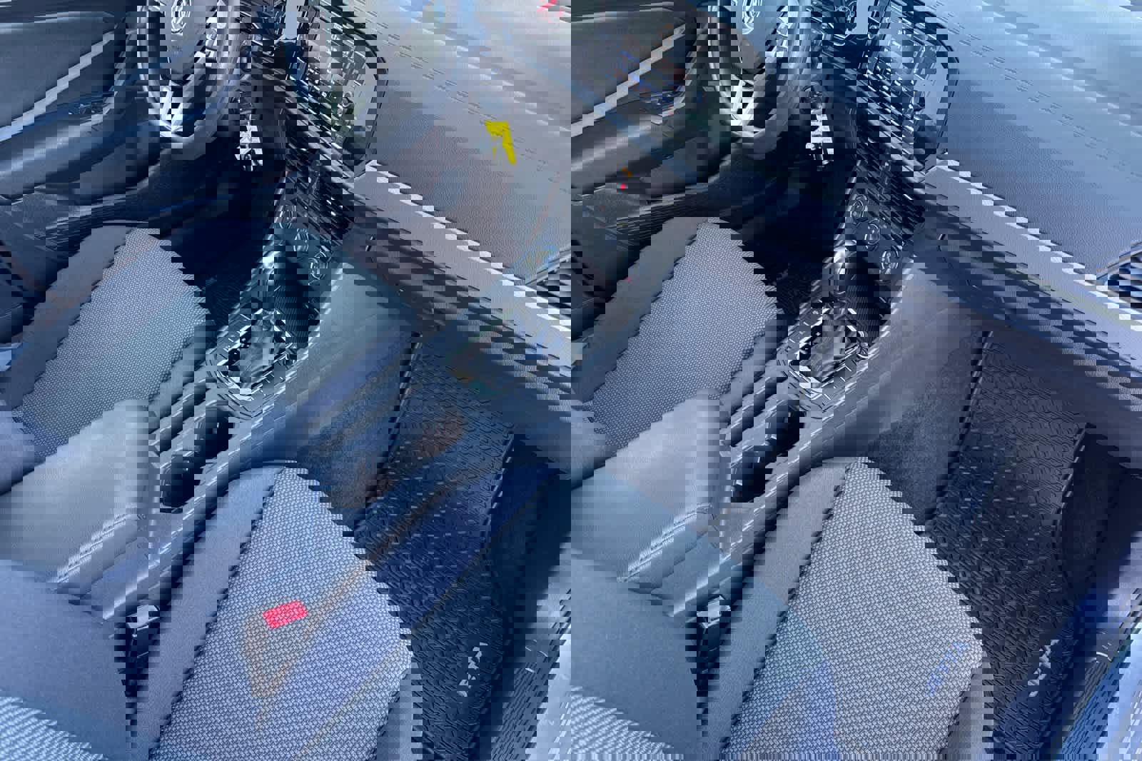 Used 2020 Volkswagen Jetta S image 15